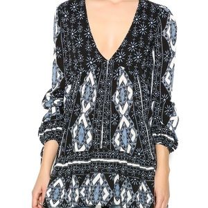 Free People V-neck flowy long sleeve top XS